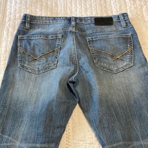 BKE Mens Jake Straight leg Jeans. 34 R